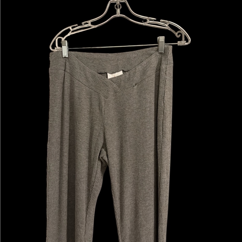 Colsie Gray Wide Leg Pants - Picture 2 of 4
